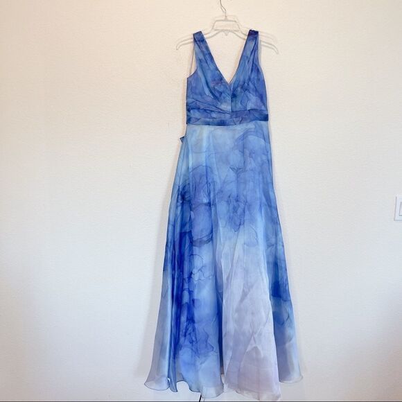 Marchesa Notte V-Neck Printed Organza Gown - Picture 7 of 11